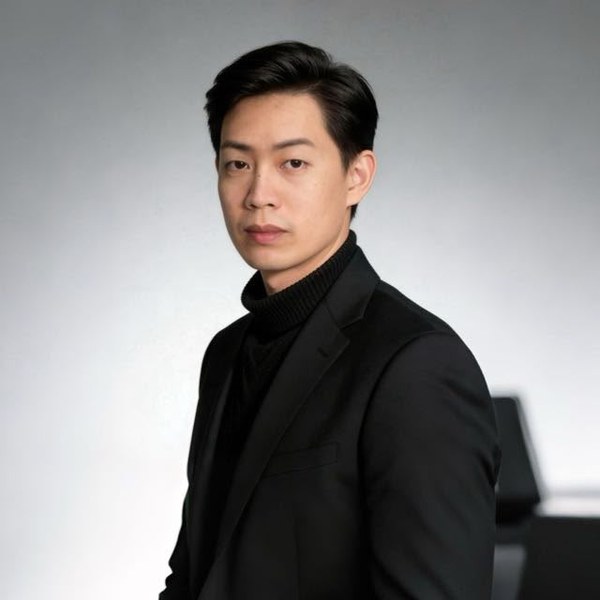 Charles Lai, Consultant, UK–Asia Sourcing, Jadebridge Partners